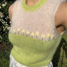 Carica l'immagine nel visualizzatore di Gallery, Gilet handmade