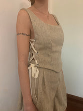 Carica l'immagine nel visualizzatore di Gallery, handmade