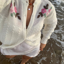 Carica l'immagine nel visualizzatore di Gallery, Vintage embroidered cardigan