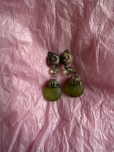 Carica l'immagine nel visualizzatore di Gallery, Orecchini vintage “jade”
