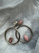 Carica l'immagine nel visualizzatore di Gallery, Orecchini vintage “blush orbita”
